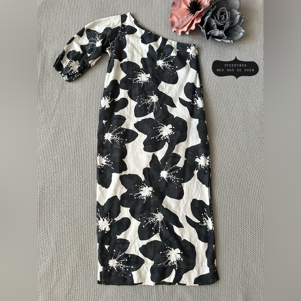 Something Navy Floral One Shoulder Midi Dress Small